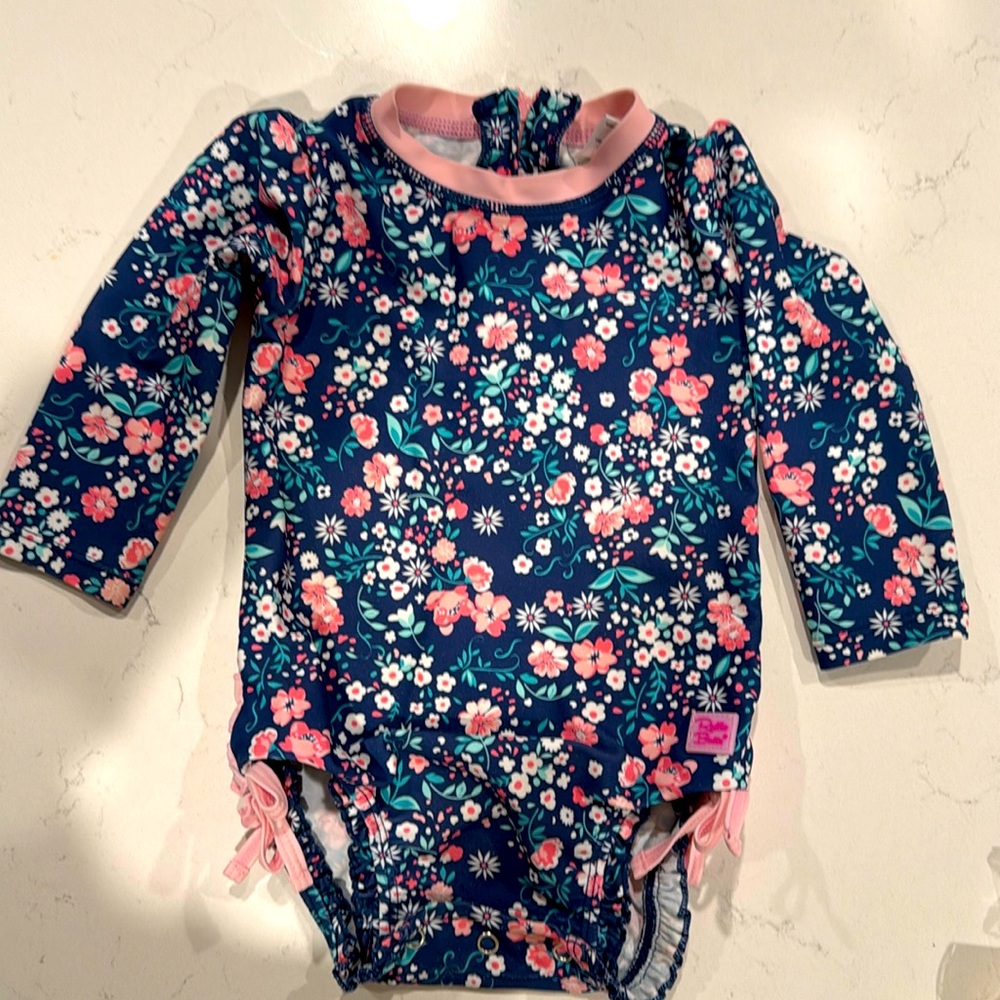 Rufflebutts SPF50 Long Sleeve Rash Guard Swim Suit 12-18M